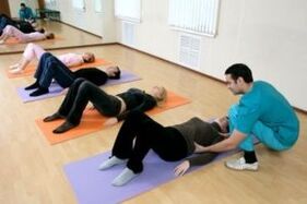 vingrošanas terapija kā osteohondrozes ārstēšanas metode